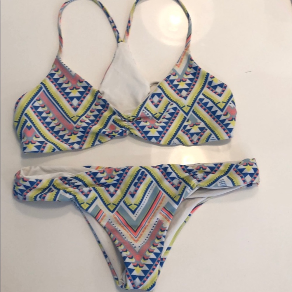 L Space Colorful Print Bikini Size Small L*Space